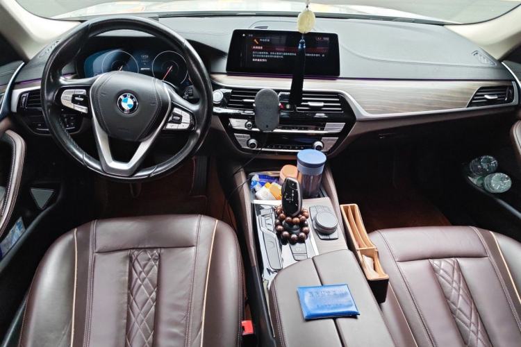 Used BMW 5 Series New Energy 2019 Updated Version 530Le Luxury Package Center Console