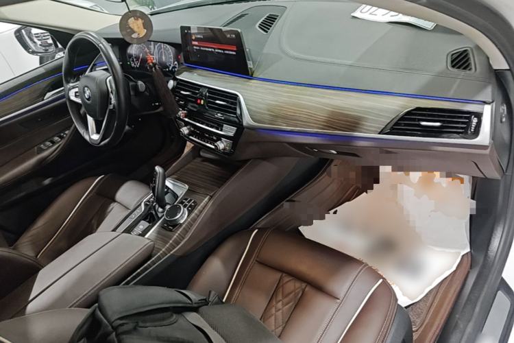 Used BMW 5 Series New Energy 2019 Updated Version 530Le Luxury Package Center Console