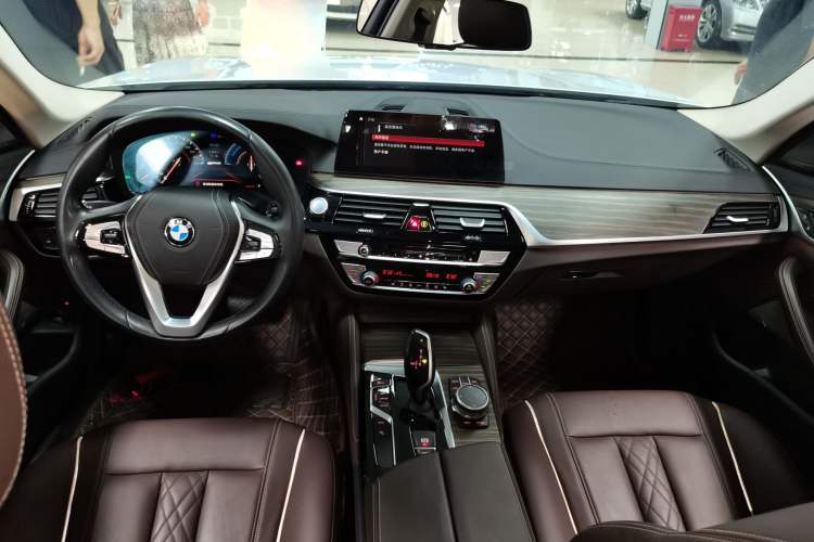 Used BMW 5 Series New Energy 2019 Updated Version 530Le Luxury Package Center Console