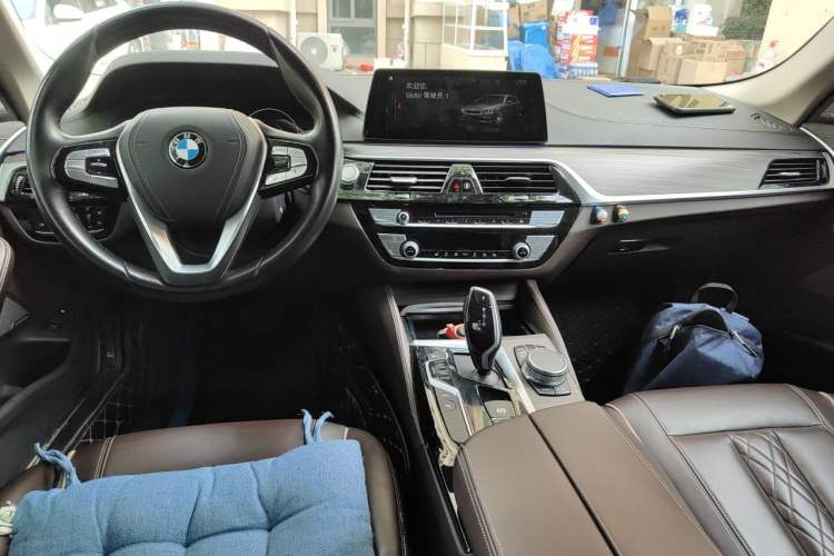 Used BMW 5 Series New Energy 2019 Updated Version 530Le Luxury Package Center Console