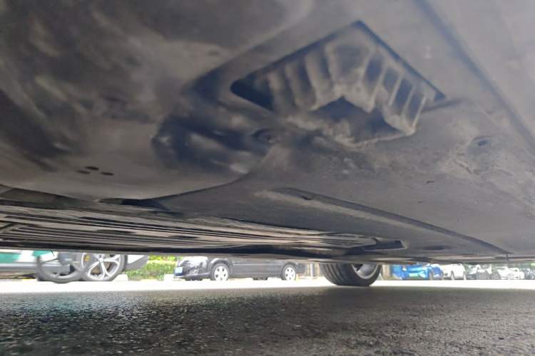 Used BMW 5 Series New Energy 2019 530Le Luxury Package Chassis Front Left