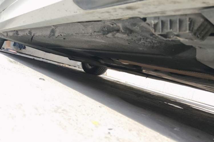 Used BMW 5 Series New Energy 2019 530Le Luxury Package Chassis Front Right