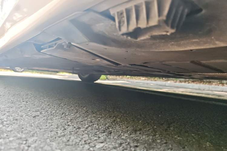 Used BMW 5 Series New Energy 2019 530Le Luxury Package Chassis Rear Left