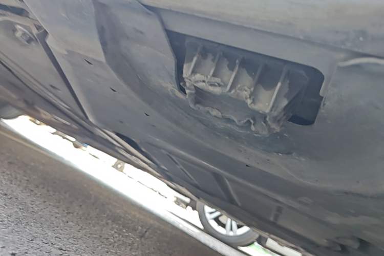 Used BMW 5 Series New Energy 2019 530Le Luxury Package Chassis Rear Left