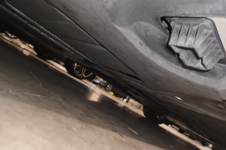 Used BMW 5 Series New Energy 2019 530Le Luxury Package Chassis Rear Right