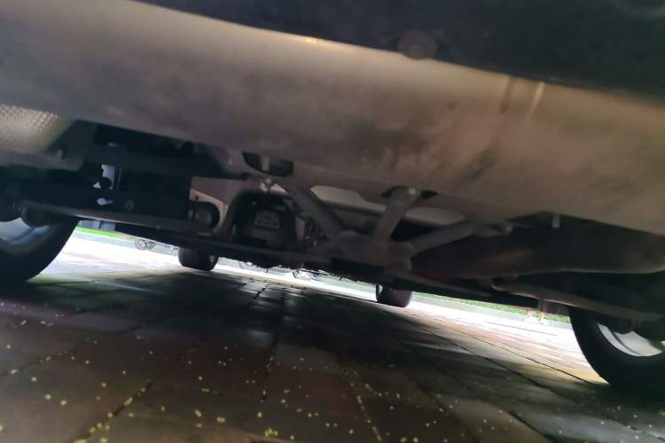 Used BMW 5 Series New Energy 2019 530Le Luxury Package Chassis Rear