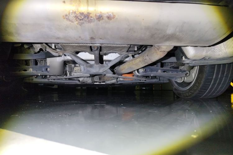 Used BMW 5 Series New Energy 2019 530Le Pioneer Edition Chassis Rear
