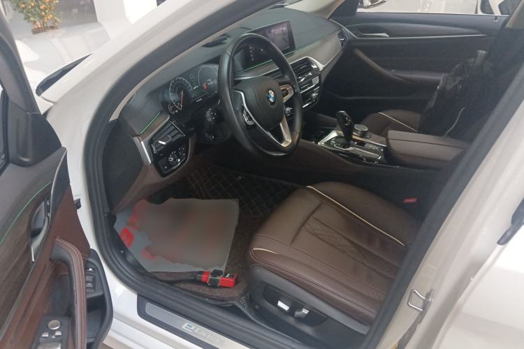 Used BMW 5 Series New Energy 2019 Updated Version 530Le Luxury Package Driver Seat