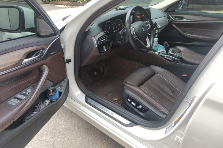 Used BMW 5 Series New Energy 2019 530Le Pioneer Edition Driver Seat