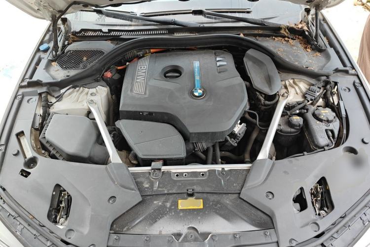 Used BMW 5 Series New Energy 2019 530Le Luxury Package Engine Bay