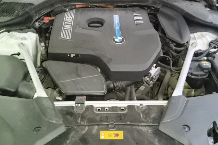 Used BMW 5 Series New Energy 2019 Updated Version 530Le Luxury Package Engine Bay