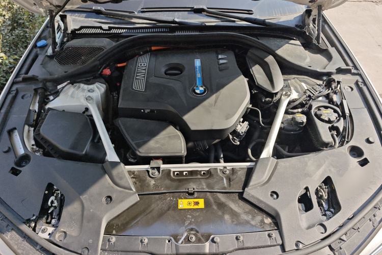 Used BMW 5 Series New Energy 2019 530Le Luxury Package Engine Bay