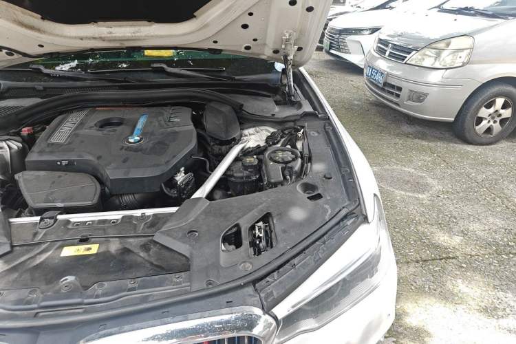 Used BMW 5 Series New Energy 2019 Updated Version 530Le Luxury Package Engine Bay Left