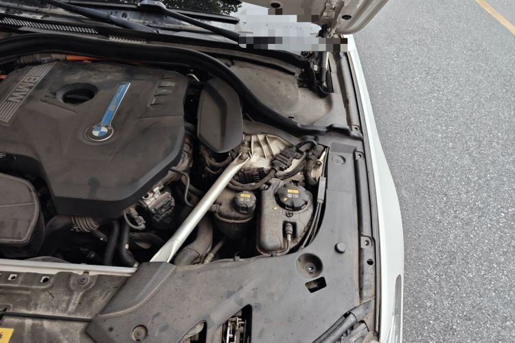 Used BMW 5 Series New Energy 2019 Updated 530Le Pioneer Edition Engine Bay Left