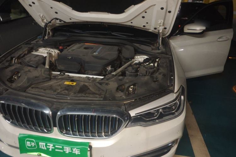 Used BMW 5 Series New Energy 2019 Updated Version 530Le Luxury Package Engine Bay Left