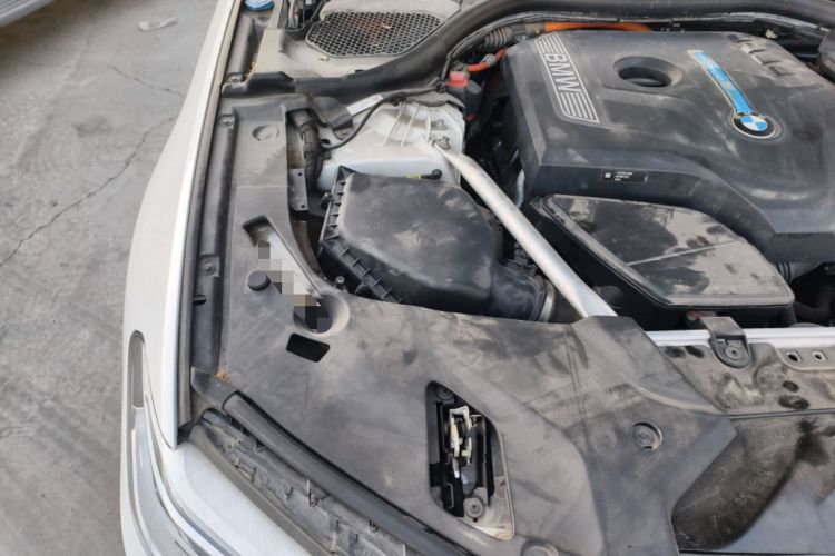 Used BMW 5 Series New Energy 2019 530Le Luxury Package Engine Bay Right