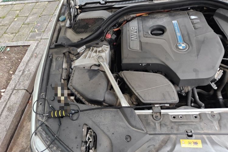 Used BMW 5 Series New Energy 2019 Updated 530Le Pioneer Edition Engine Bay Right