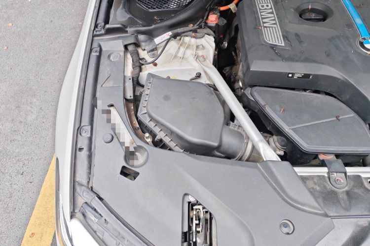 Used BMW 5 Series New Energy 2019 Updated Version 530Le Luxury Package Engine Bay Right