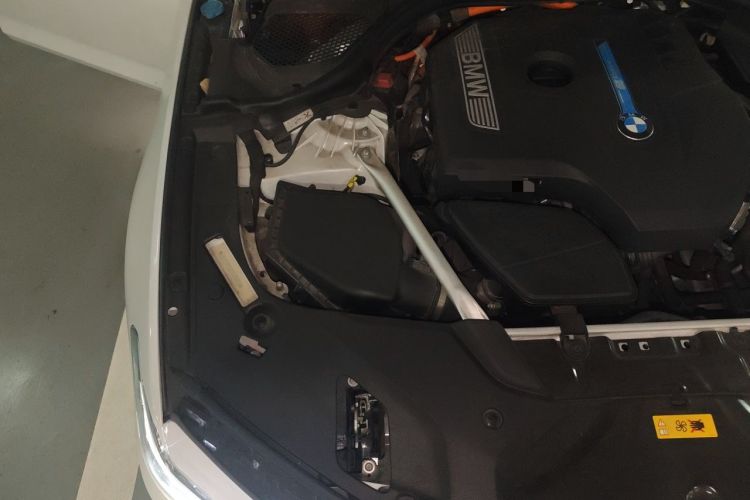 Used BMW 5 Series New Energy 2019 Updated 530Le Pioneer Edition Engine Bay Right