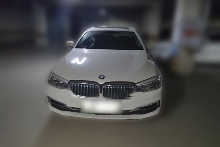 Used BMW 5 Series New Energy 2019 530Le Luxury Package Front