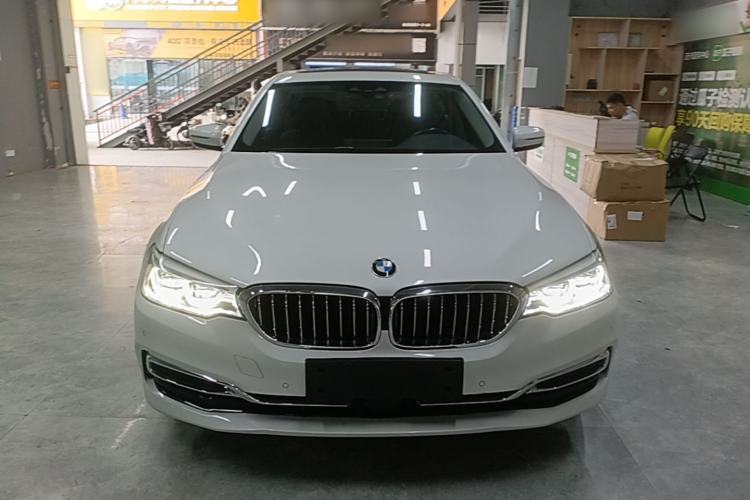 Used BMW 5 Series New Energy 2019 Updated 530Le Pioneer Edition Front