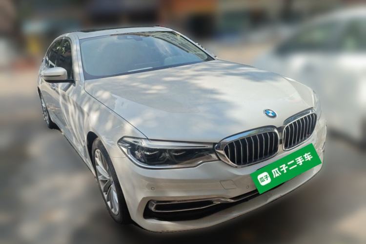 Used BMW 5 Series New Energy 2019 Updated 530Le Pioneer Edition Front Right 45 Deg