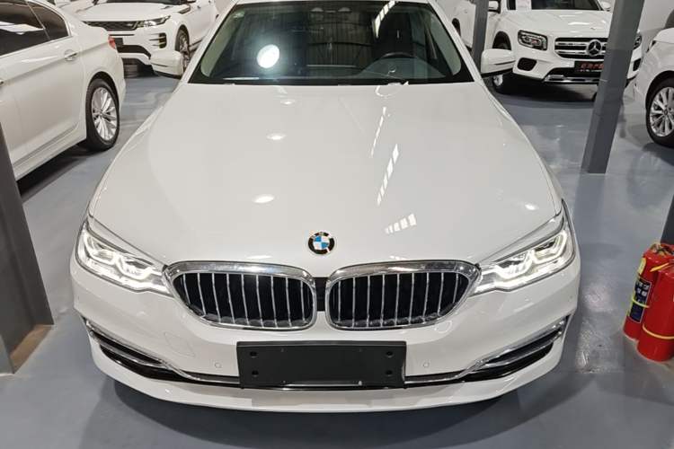 Used BMW 5 Series New Energy 2019 Updated Version 530Le Luxury Package Front