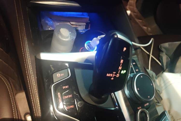 Used BMW 5 Series New Energy 2019 Updated Version 530Le Luxury Package Gear Lever