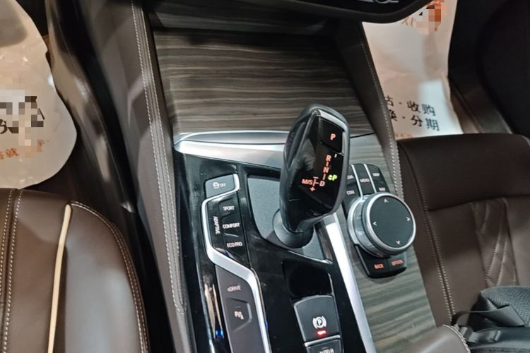 Used BMW 5 Series New Energy 2019 Updated Version 530Le Luxury Package Gear Lever
