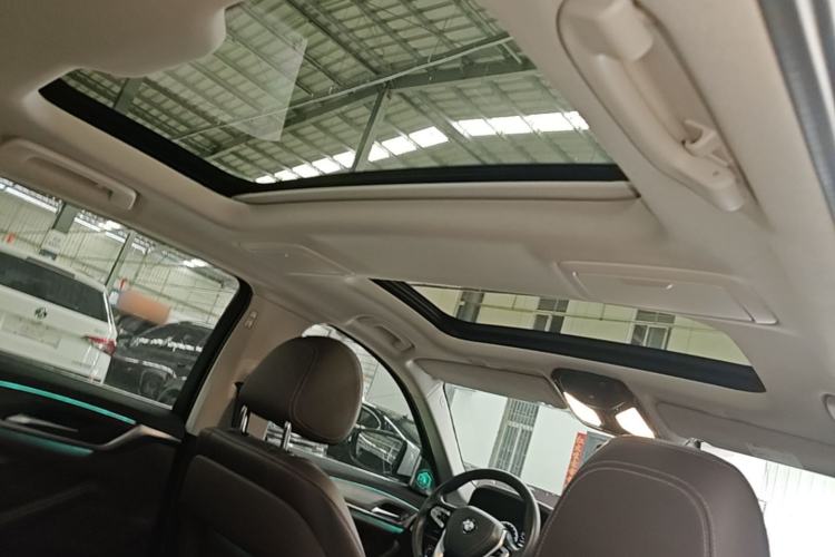 Used BMW 5 Series New Energy 2019 Updated Version 530Le Luxury Package Headliner