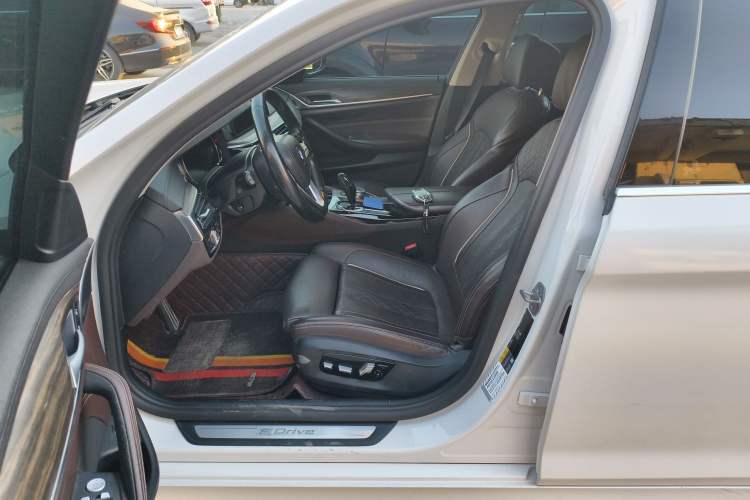 Used BMW 5 Series New Energy 2019 530Le Luxury Package Left Front Seat