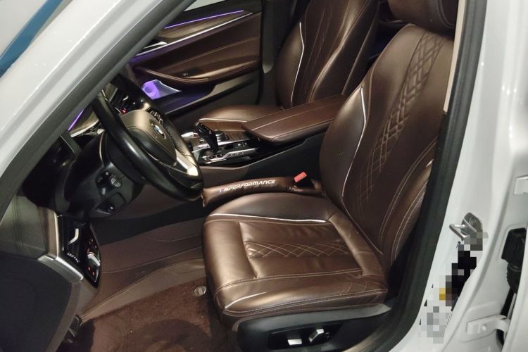 Used BMW 5 Series New Energy 2019 530Le Luxury Package Left Front Seat