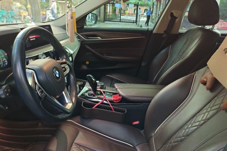 Used BMW 5 Series New Energy 2019 Updated Version 530Le Luxury Package Left Front Seat