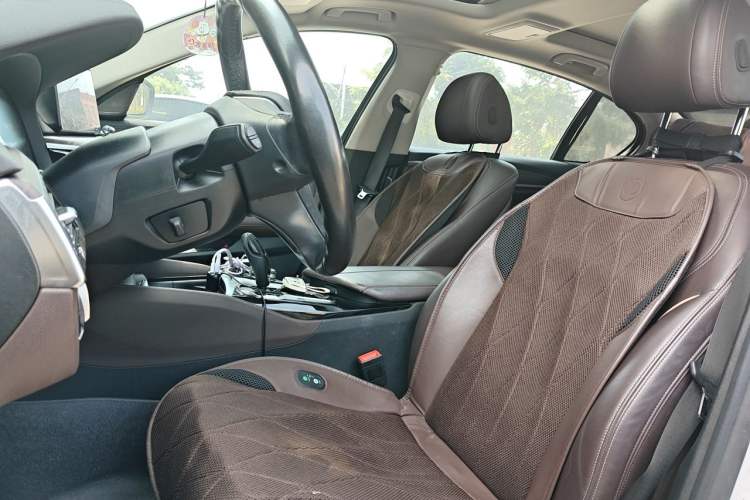 Used BMW 5 Series New Energy 2019 530Le Luxury Package Left Front Seat