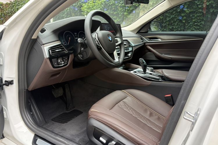 Used BMW 5 Series New Energy 2019 Updated Version 530Le Luxury Package Left Front Seat
