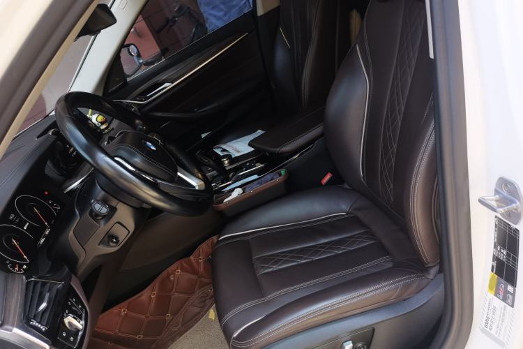 Used BMW 5 Series New Energy 2019 530Le Luxury Package Left Front Seat