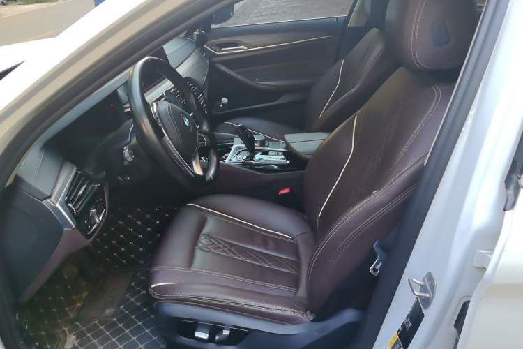 Used BMW 5 Series New Energy 2019 530Le Luxury Package Left Front Seat