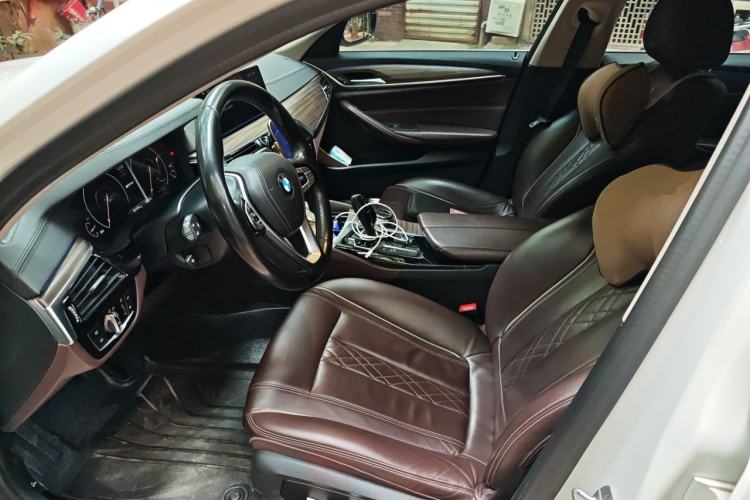 Used BMW 5 Series New Energy 2019 530Le Luxury Package Left Front Seat