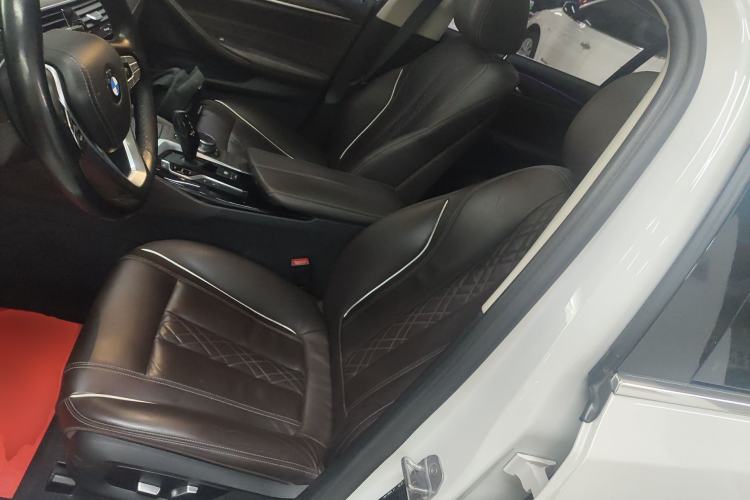 Used BMW 5 Series New Energy 2019 530Le Luxury Package Left Front Seat