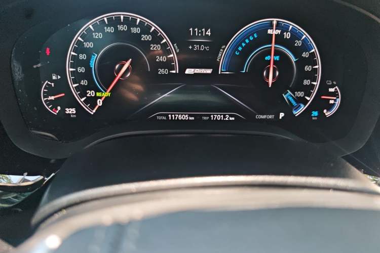 Used BMW 5 Series New Energy 2019 530Le Luxury Package Odometer Close Up