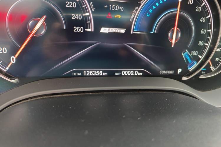 Used BMW 5 Series New Energy 2019 530Le Pioneer Edition Odometer Close Up