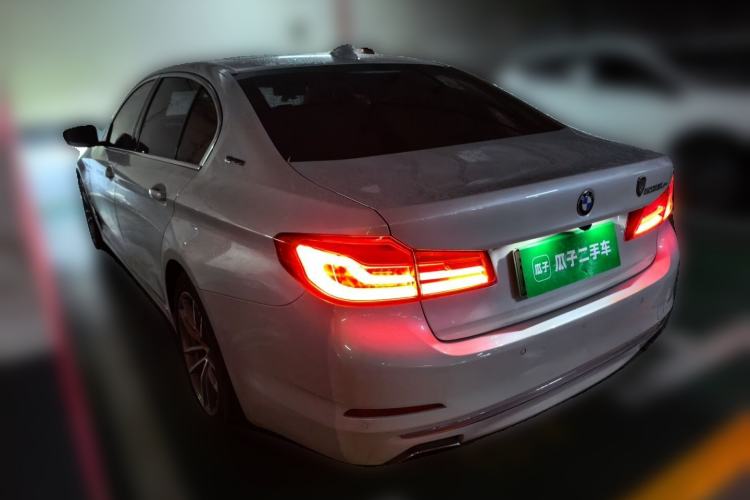 Used BMW 5 Series New Energy 2019 Updated Version 530Le Luxury Package Rear Left 45 Deg