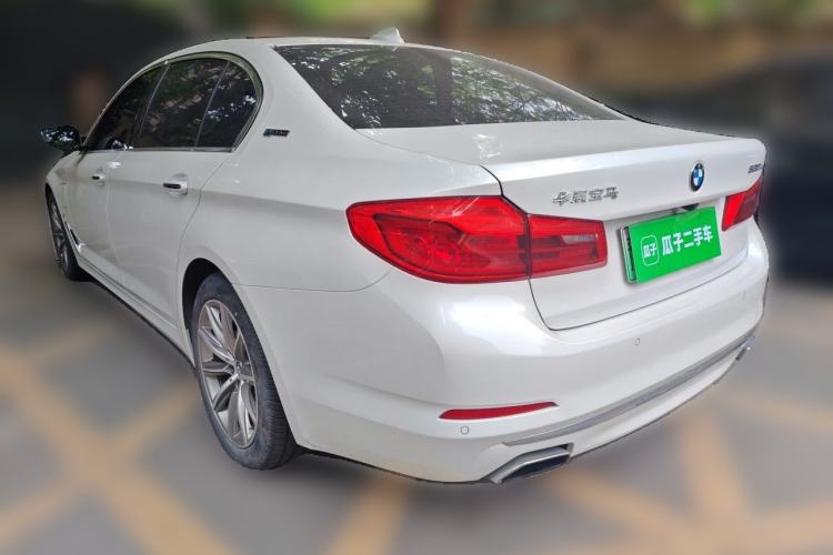 Used BMW 5 Series New Energy 2019 530Le Luxury Package Rear Left 45 Deg