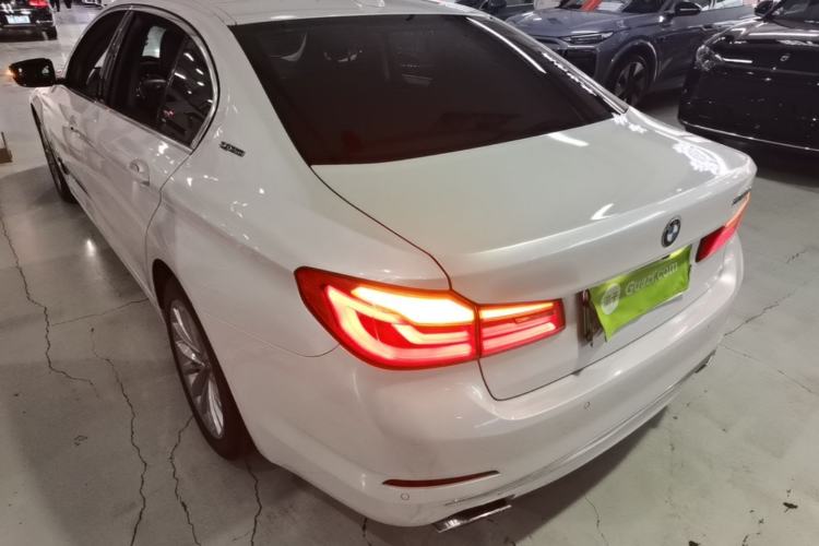 Used BMW 5 Series New Energy 2019 530Le Pioneer Edition Rear Left 45 Deg