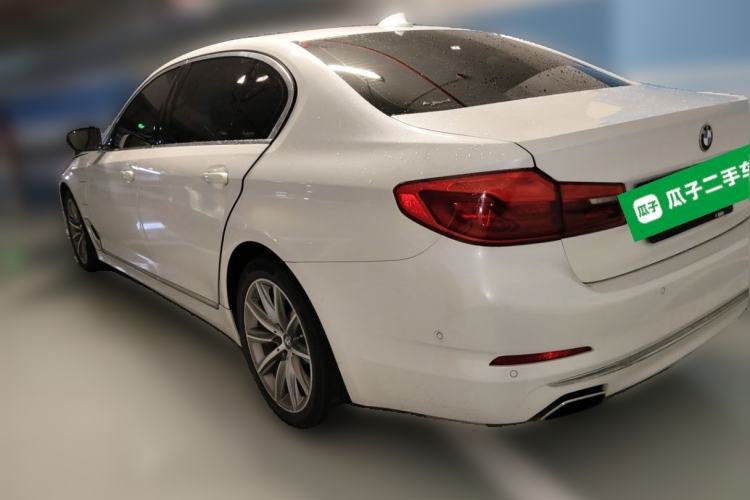 Used BMW 5 Series New Energy 2019 530Le Luxury Package Rear Left 45 Deg