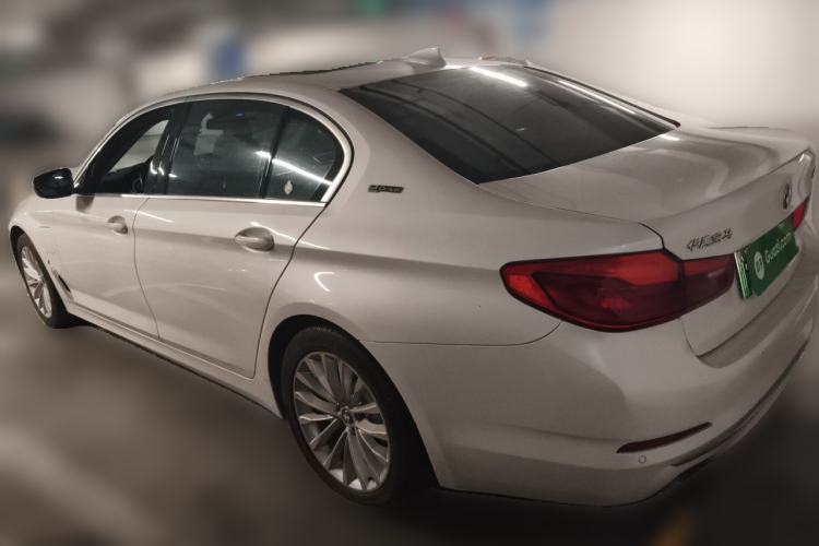 Used BMW 5 Series New Energy 2019 530Le Luxury Package Rear Left 45 Deg