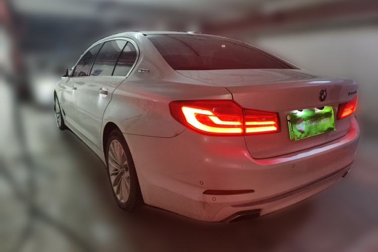 Used BMW 5 Series New Energy 2019 530Le Luxury Package Rear Left 45 Deg