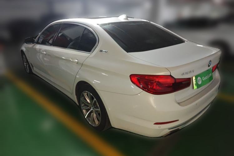 Used BMW 5 Series New Energy 2019 530Le Luxury Package Rear Left 45 Deg