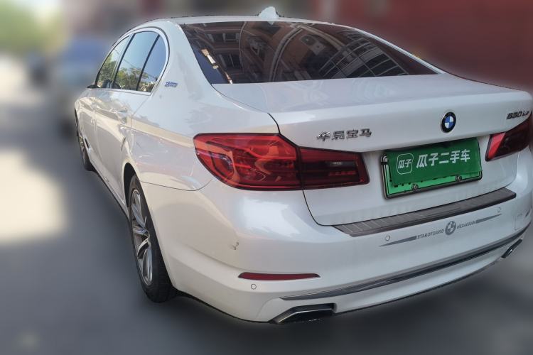 Used BMW 5 Series New Energy 2019 530Le Luxury Package Rear Left 45 Deg