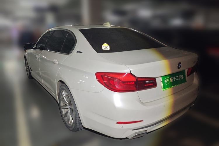 Used BMW 5 Series New Energy 2019 530Le Luxury Package Rear Left 45 Deg